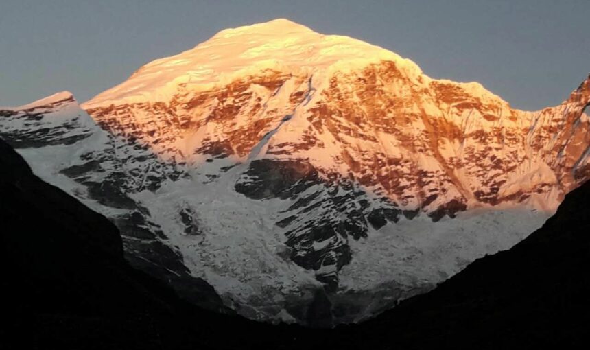 Snow Leopard Trek